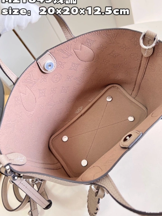 Repzbay BLOSSOM VUITTON LOUIS PM 0808